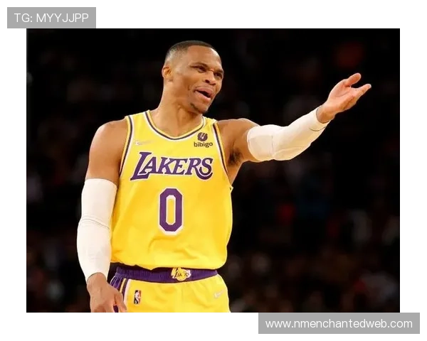 威少24+13+14创第207次三双壮举 威少24+13+14创第207次三双壮举